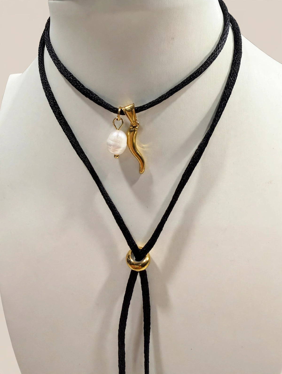 Cow Choker Gold