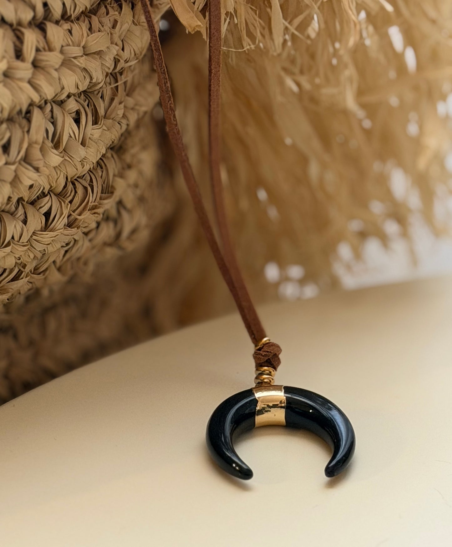 Luz Necklace