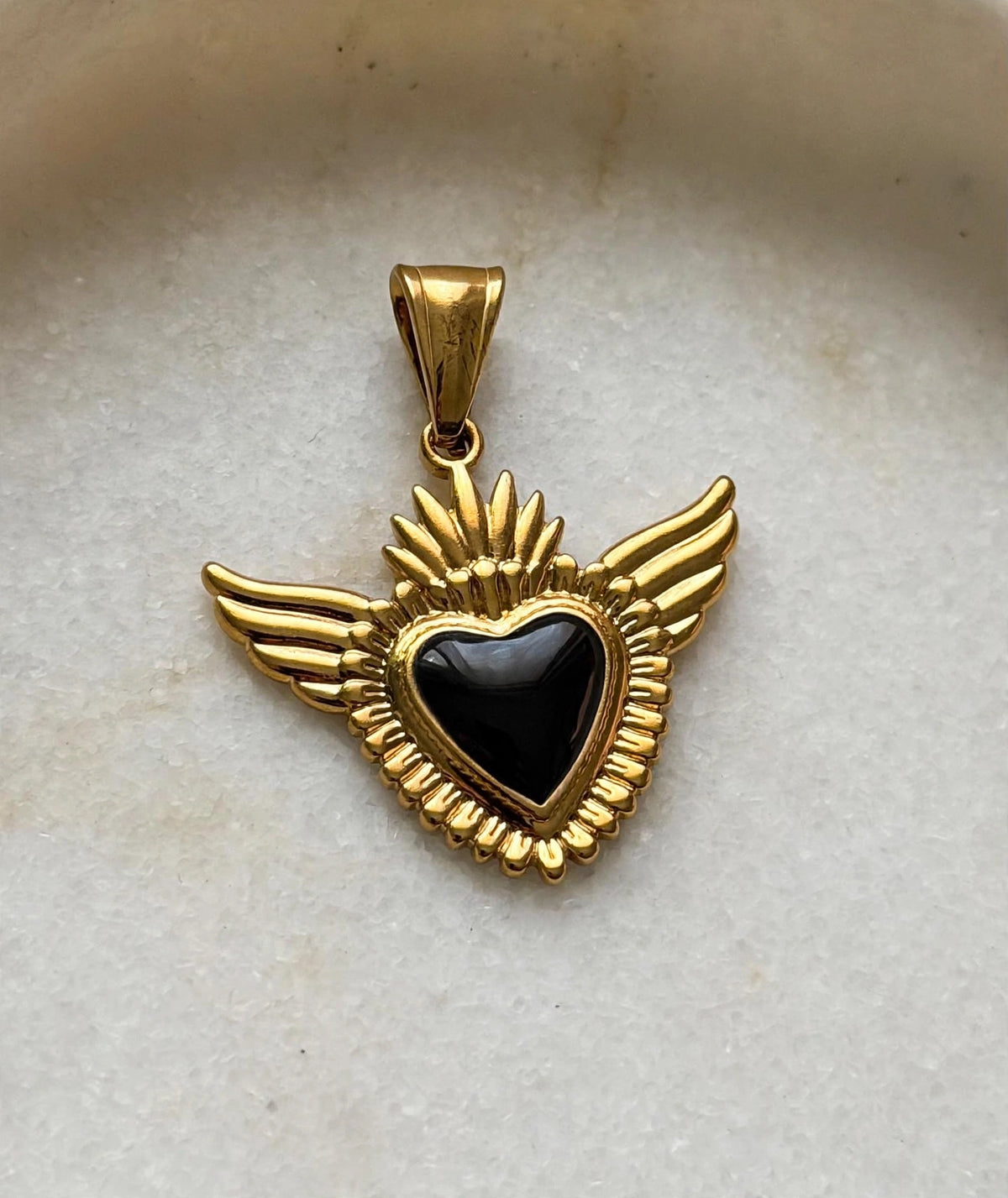 Cuore Sacro Alato