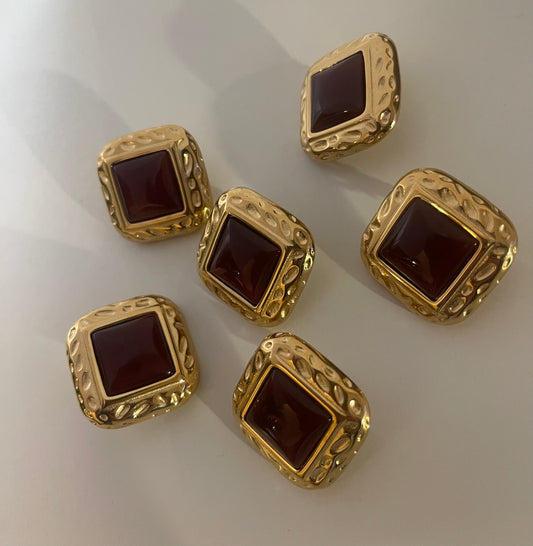 Burgundy Botton