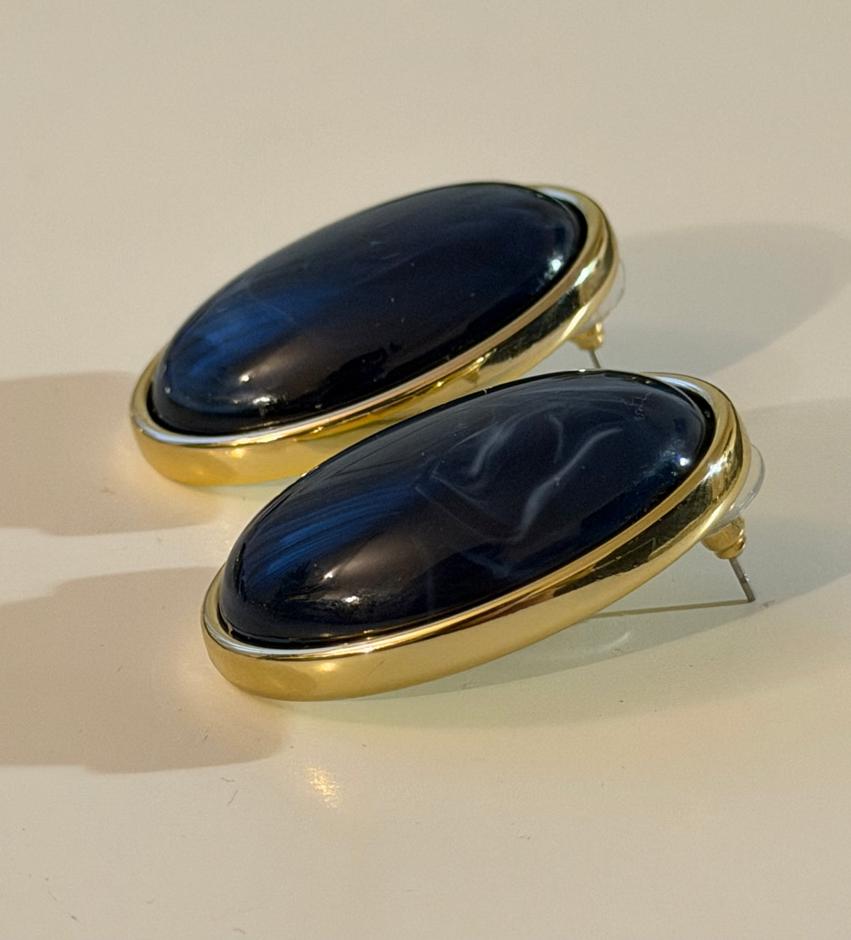 Vintage Oval Button