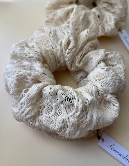 Scrunchie Natural Lace