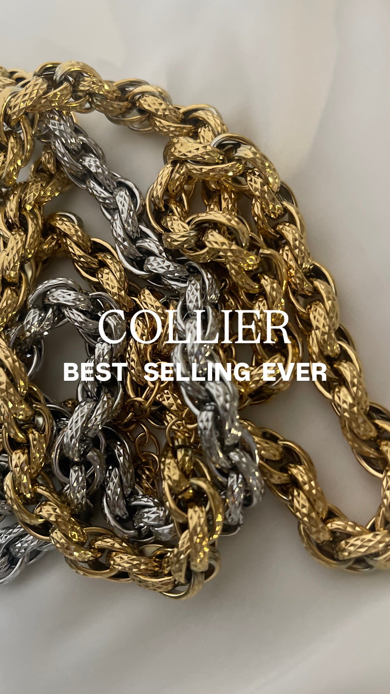 COLLIER  LYS