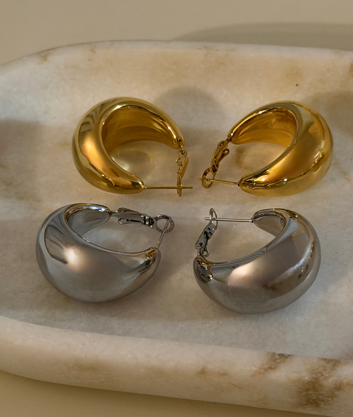 SHAILA Hoops