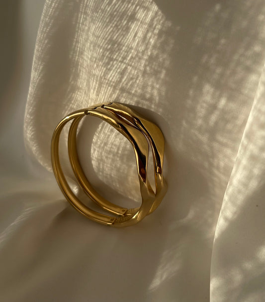 Bangle Waves