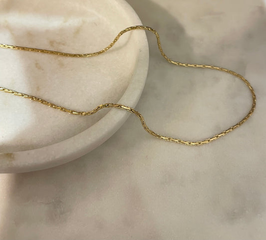 Collana catena semirigida