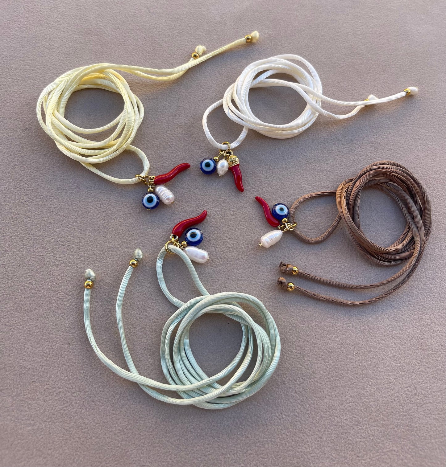 Choker Satin Multicharms